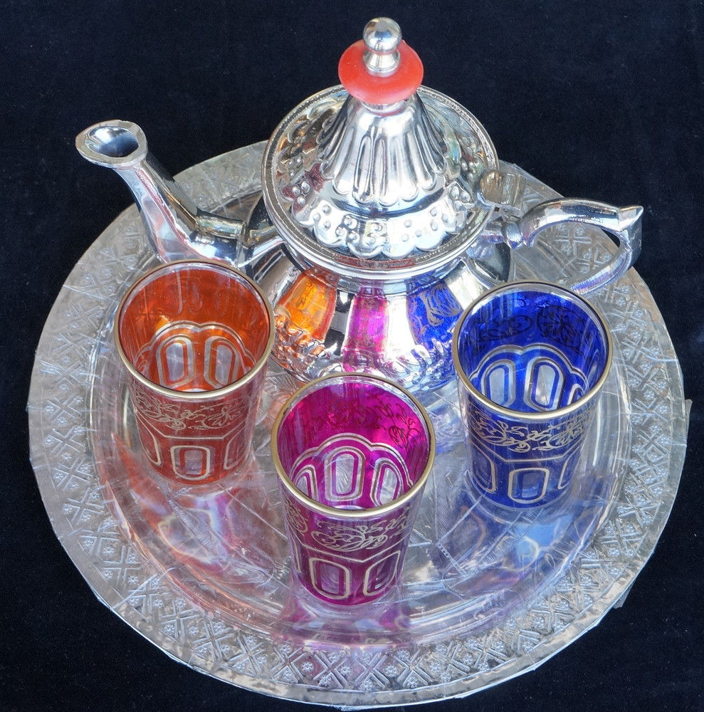una bandeja de 25 cm de diametro 3 vasos marroquies juego de t/é marroqui artesanal una tetera