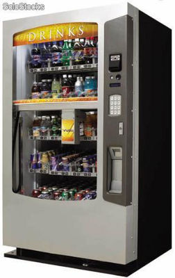 Kaltgetränkeautomaten mit Sicht auf die Getränke