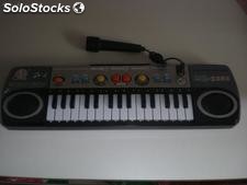 Keybord - zabawka muzyczna dla dzieci (cimg5512)
