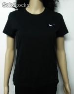 Koszulki Nike ss Tee 251782 010 100% bawełna
