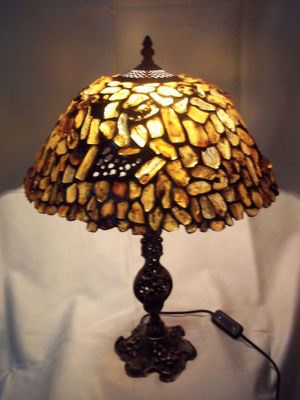 lampa z bursztynu bałtyckiego TIFFANY - Zdjęcie 3
