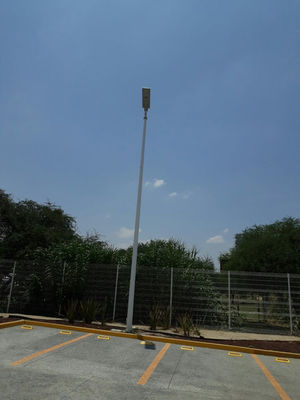 lampara solar 50w integral instalada con poste 7ma - Foto 4