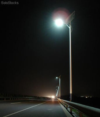 Lamparas solar led soluciones de iluminacion publicas urbano, vial y rural - Foto 5
