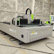 Laser de fibra optica 3000W tecnologia led -fibra, con resonador raycus