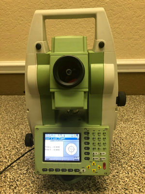 Leica TCRP1203 R1000 Motorized Total Station - Foto 4