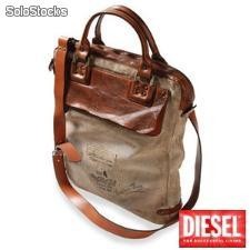 Les accessoires et la maroquinerie de marques diesel et diesel black gold...