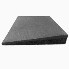 Lestare | Loseta de Caucho Biselada 500x250x40 mm Negra