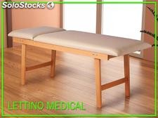 Lettino in legno per massaggi e trattamenti estetici