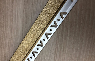 Listelo aluminio oro brillo 10x12 / 10x10 / 25x10