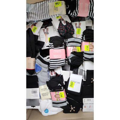 Lot de stock de chaussettes mix marques assorties - Photo 3