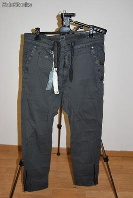 lot varié de jeans, pantalons - Photo 5