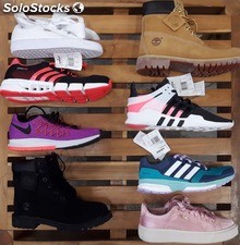 Lote de calzado deportivo de stocks NUEVOS Nike, adidas, lacoste, timberland