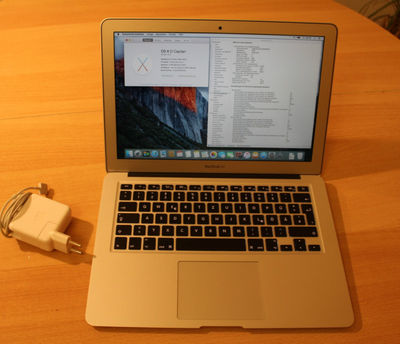 MacBook Pro 15.4-Inch Laptop with Retina Display.