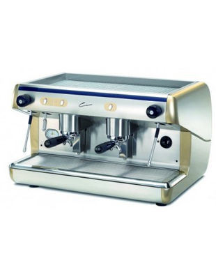 Machine à café semi automatique avec deux robinets à vapeur orientaux / capacité
