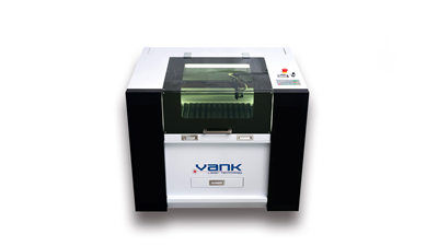 Machine de découpe et de gravure au laser CO2 - Photo 3