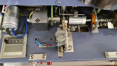 Machine pour fabriquer des bobines de fil - Photo 5