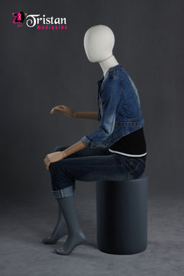 Mannequin femme Faceless assis avec les bras et les mains articulable - Photo 3