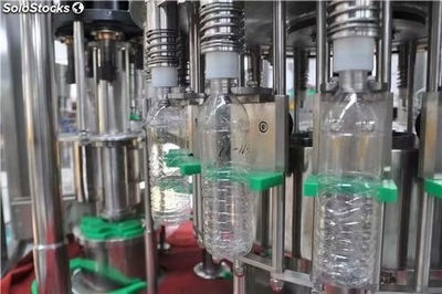 Máquina automática de llenado de agua de soda - Foto 4