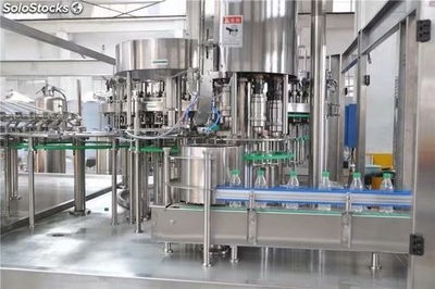 Máquina automática de llenado de bebidas gaseosas - Foto 2