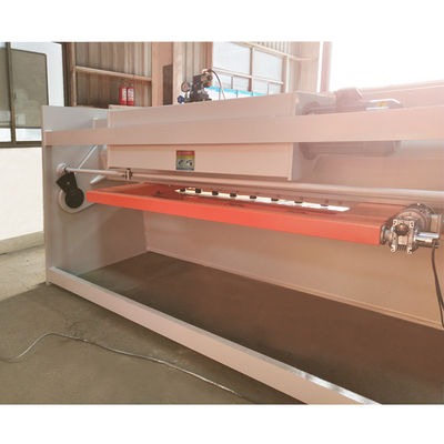 Máquina cortadora de guillotina hidráulica CNC para corte de metales - Foto 4