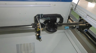 Maquina Corte Láser CO2 Cortadora Láser con CCD camara - Foto 4