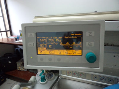 Maquina de anestesia Datex Ohmeda Aestiva 5 remanufacturada