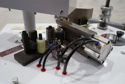 Máquina de bandas de borde de brazo plegable usado pvc manual - Foto 5
