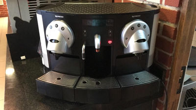 Maquina de cafe nespresso