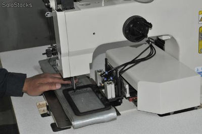 Maquina de coser automatic para eslingas de polyester