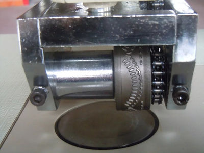 Máquina de coser para encaje por ultrasonidos máquina ultrasónica Modelo: TC-60 - Foto 2