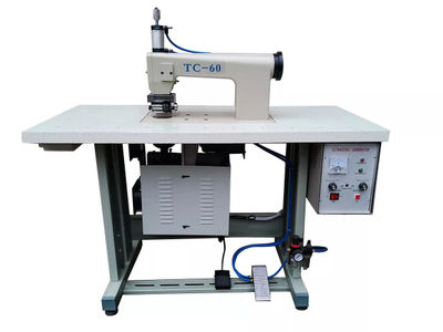 Funda de máquina de coser DIY  Maquina de coser, Cubiertas para máquina de  coser, Cubierta para máquina de coser