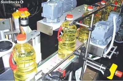 Máquina de embotellado de aceite de enfriamiento automático - Foto 2