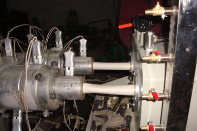 Maquina de extrusora de tubos PVC - Foto 3