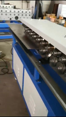 Máquina de fabricacion de perfiles TDF y clips de ductos - Foto 5