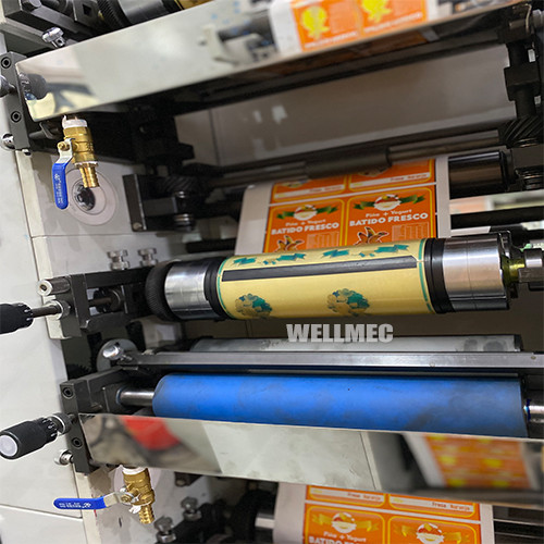 etiquetas autoadesivas automática, impresora, impresora del papel,  impresora flexógrafica, máquina de impresión Máquina de impresión  flexográfica de etiquetas adhesivas UV IR de 8 colores