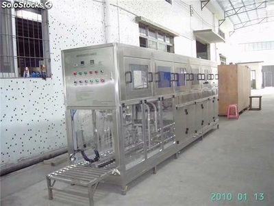 Máquina de llenado y llenado de botellas de bebidas carbonatadas - Foto 2