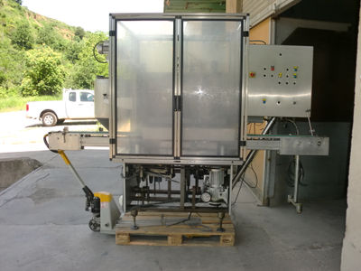 Maquina dosificadora lineal de líquidos GRONINGER modelo DFV 6000