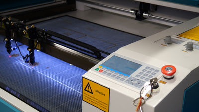 Máquina láser CO2 para hacer grabados y cortar con doble cabezal de trabajo - Foto 5