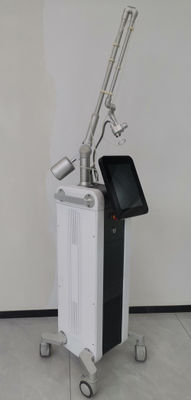 Máquina láser fraccional de CO2 profesional para estiramiento vaginal - Foto 2