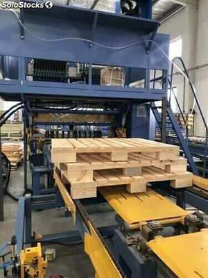 Máquina semiautomática para fabricar bloque de aserrín de madera de palets - Foto 2
