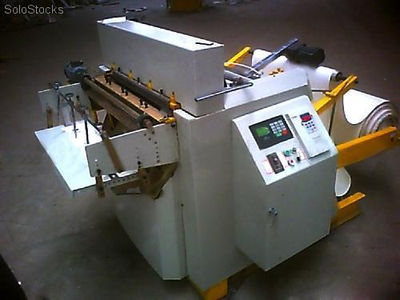 Máquina troqueladora para cortar papel de aluminio