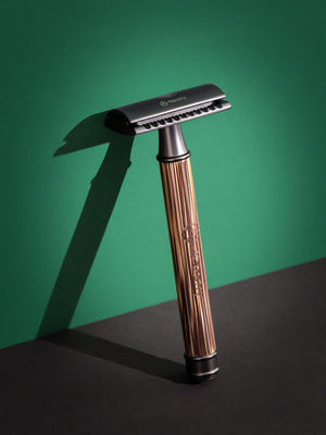 Maquinilla de afeitado clásico de Zinc con mango de Bambú - Foto 3