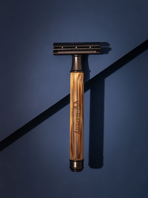 Maquinilla de afeitado clásico de Zinc con mango de Bambú - Foto 4