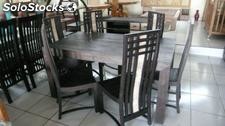 Mesa comedor y seis sillas en madera de teca marrón oscuro