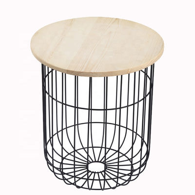 mesa de centro redonda de madeira natural com base em arame