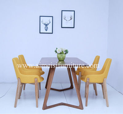 Mesa de jantar de madeira - Foto 3