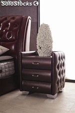 Mesa de luz dormitorio tapizada en piel PVC con botones modelo BT41