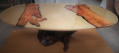 Mesa em resina e madeira natural - Foto 2
