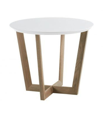 mesa lateral redonda com estrutura de madeira de carvalho - em fiberboard em um