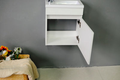 Meubles suspendus OS 40x22 cm + lavabo en résine + miroir - Photo 4